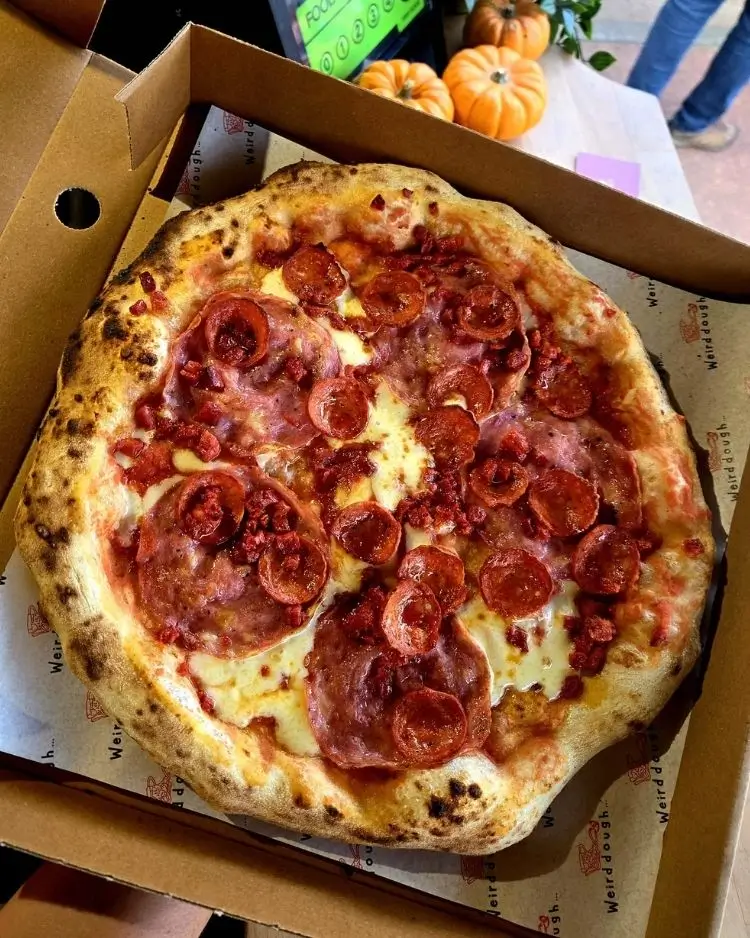 Freshly baked pizza
